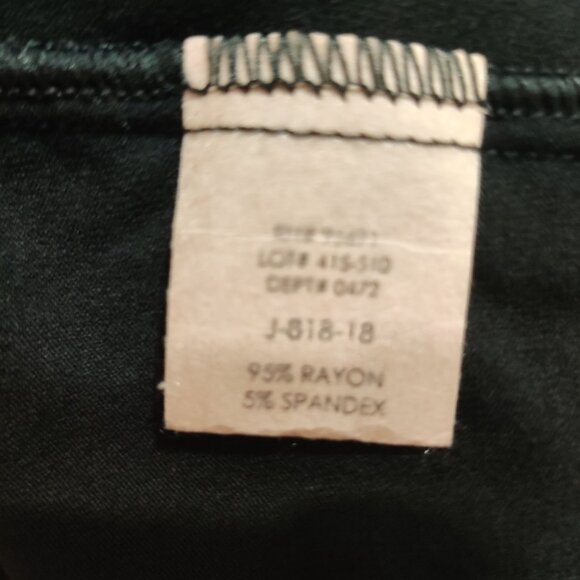 Olian XS Black V-Neck Maternity Dress Empire Tie Waist Knit USA Made Minimalist - Picture 6 of 8